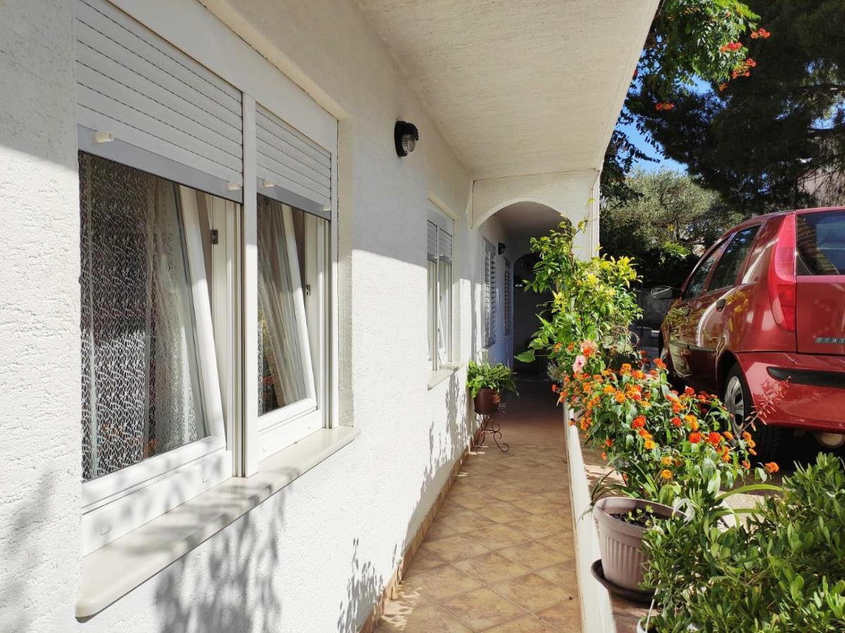 Apartman Rivana Башка-Вода Екстер'єр фото
